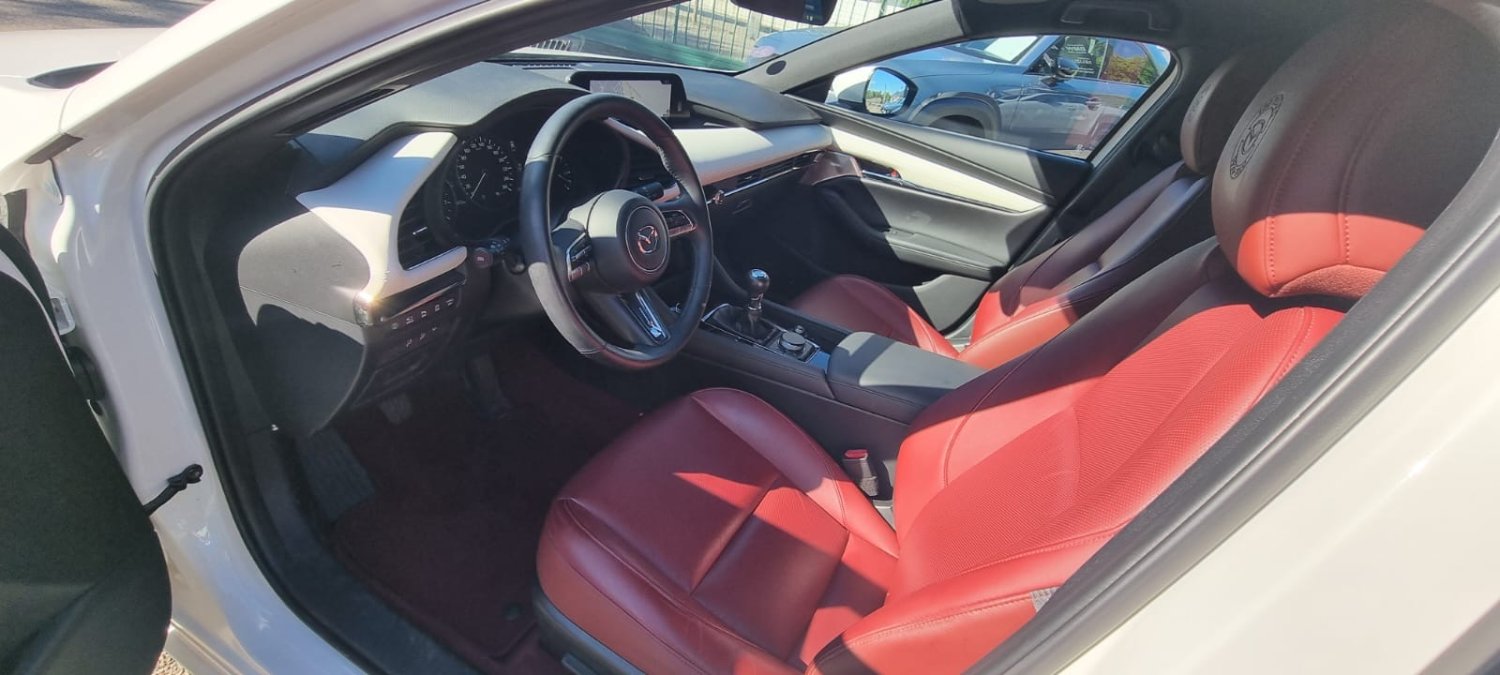 mazda - Visuel 2